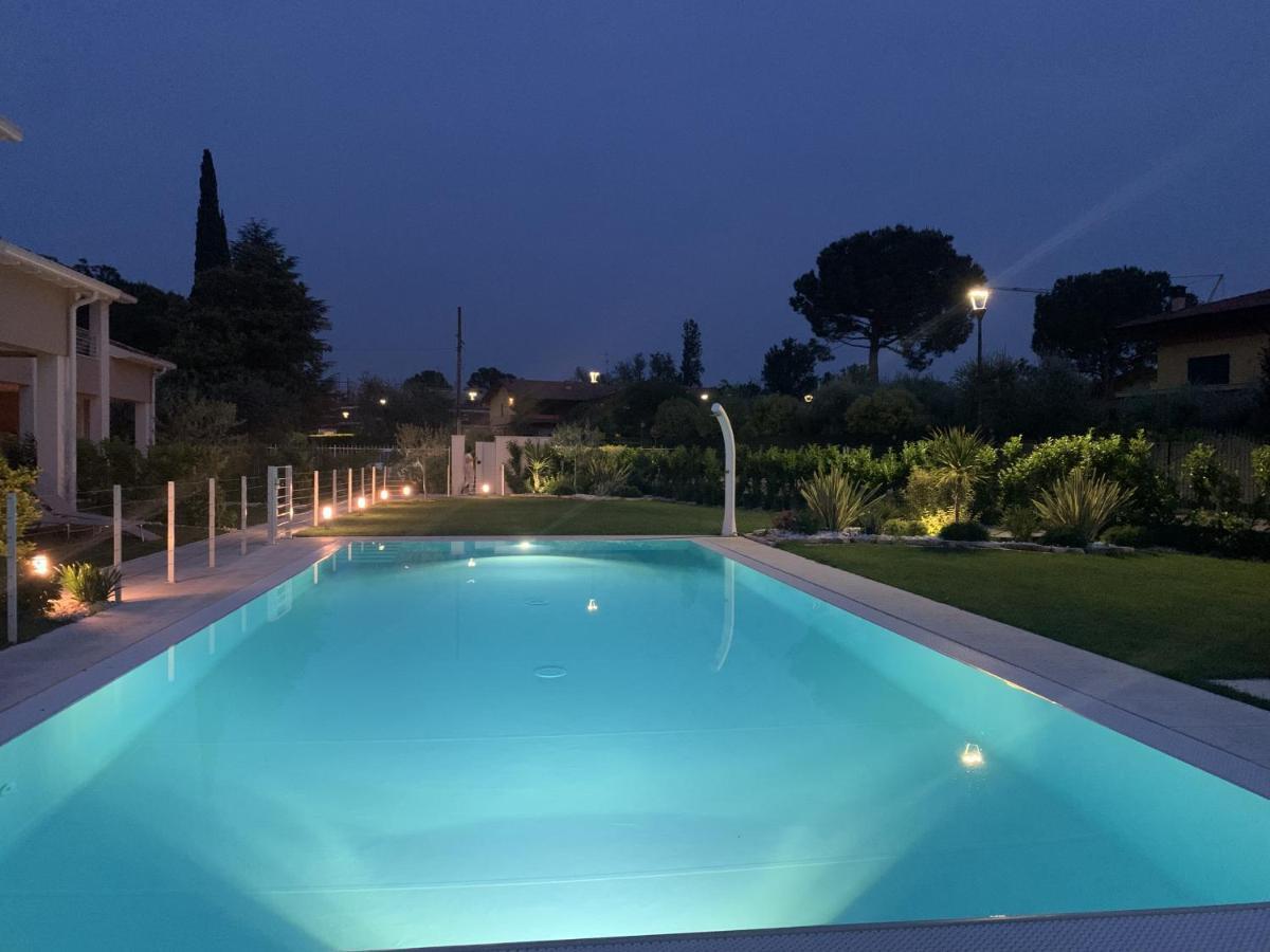 Villa Meri Manerba del Garda Exterior photo