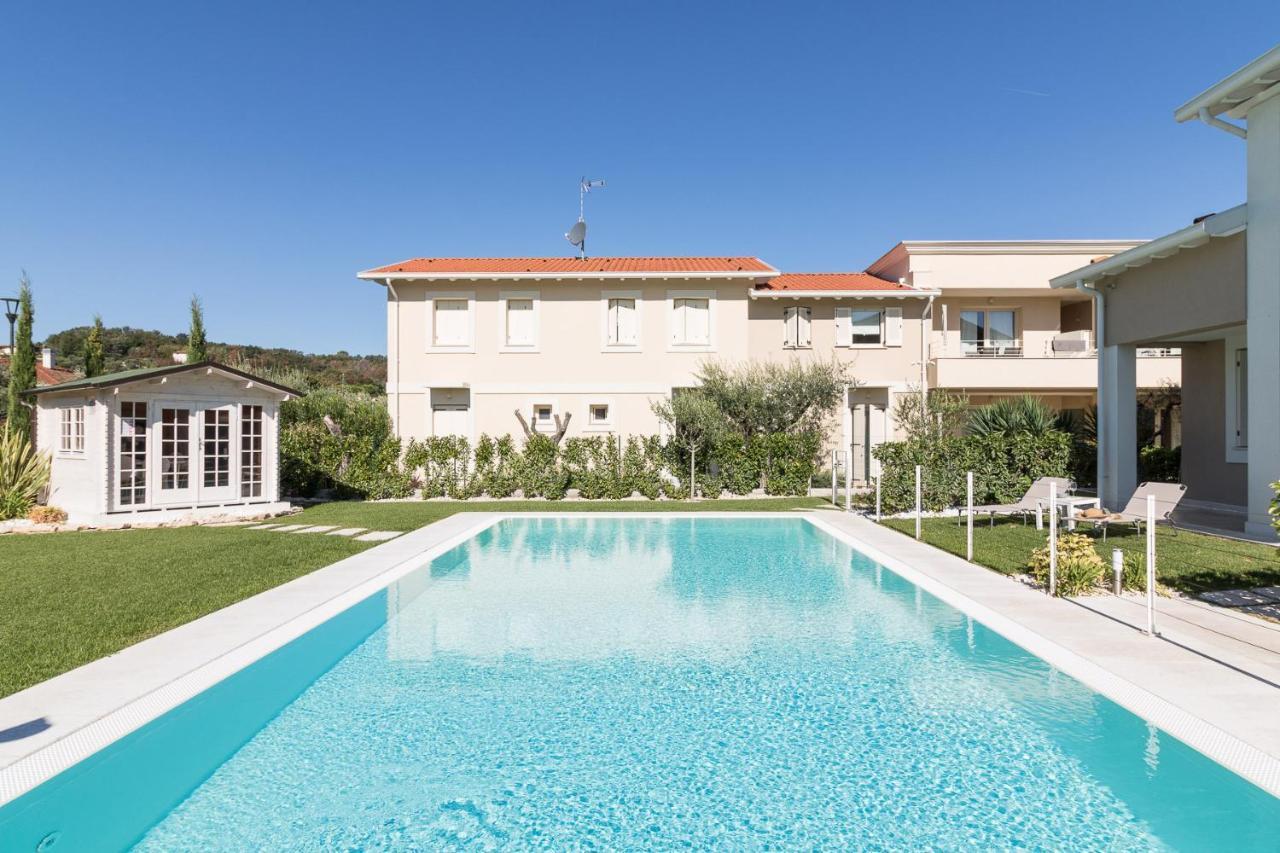 Villa Meri Manerba del Garda Exterior photo